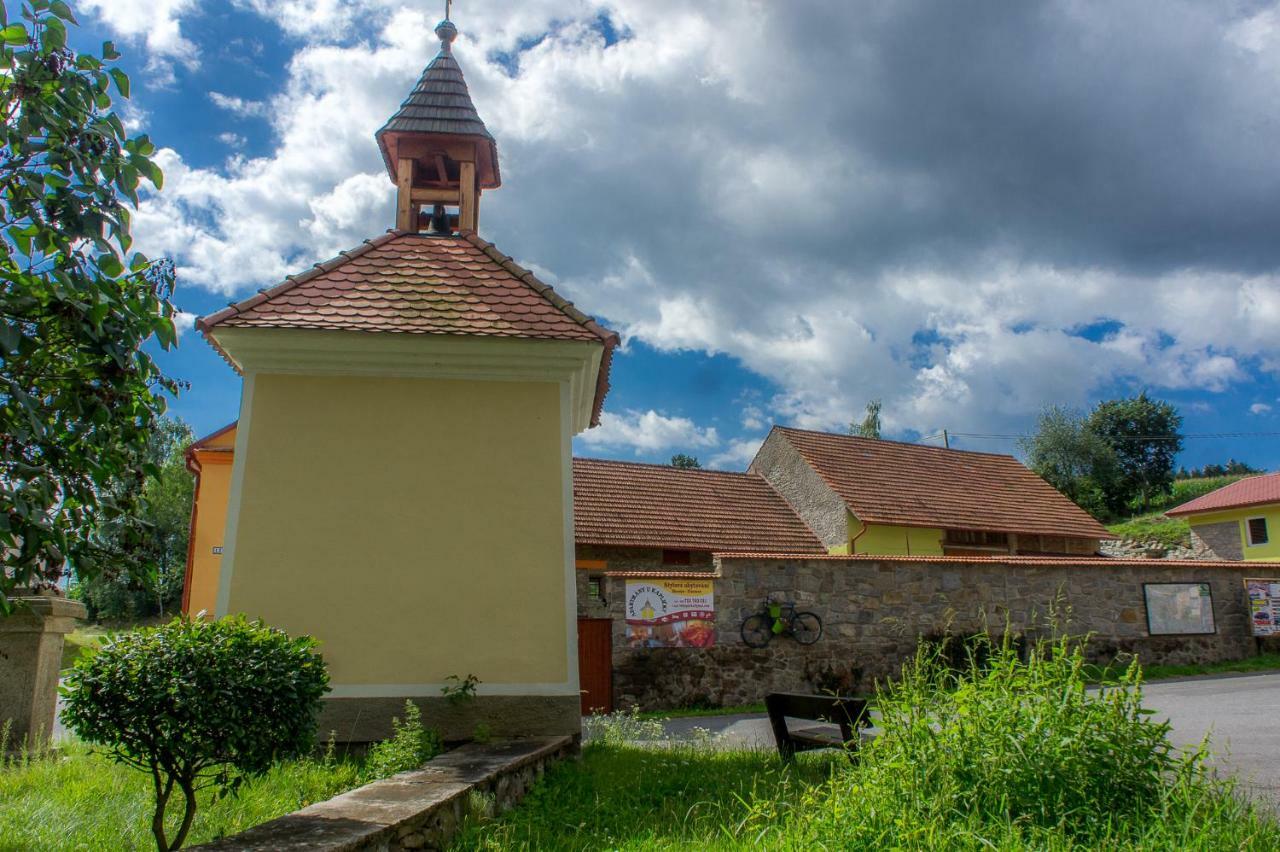 Apartmany U Kaplicky Kamyk nad Vltavou Exterior foto